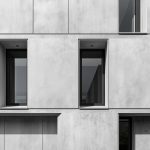 Wszechstronny poradnik dotyczący dopasowania, osadzenia oraz świadomego korzystania z betonowego zbiornika na nieczystości